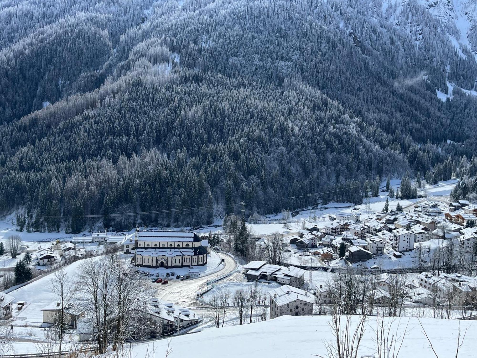 Casa Mammolo Falcade Buitenkant foto
